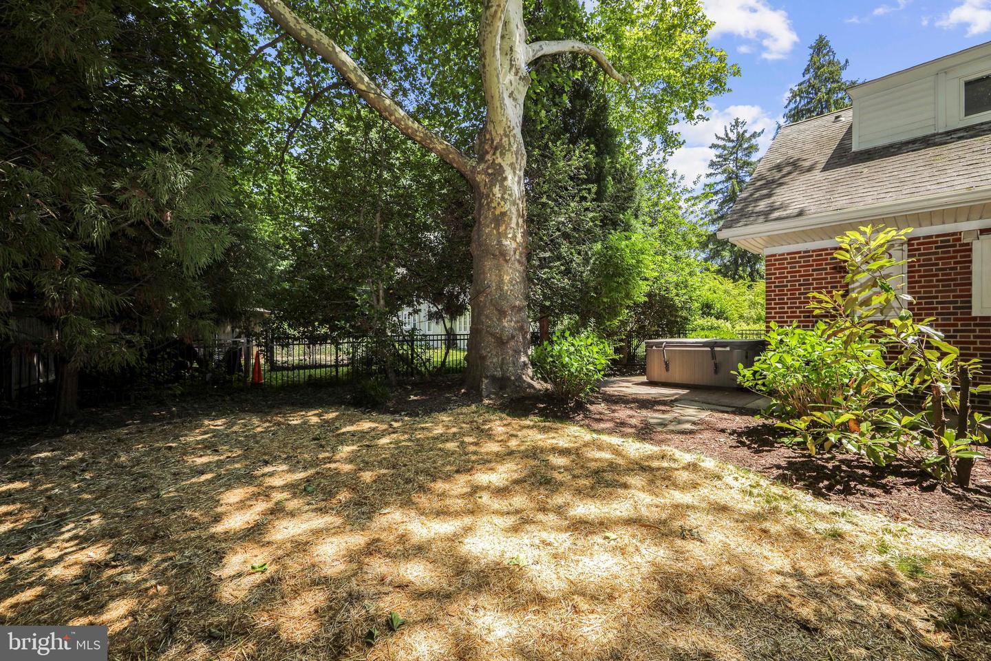 15 Crest Ln Property Photo 57