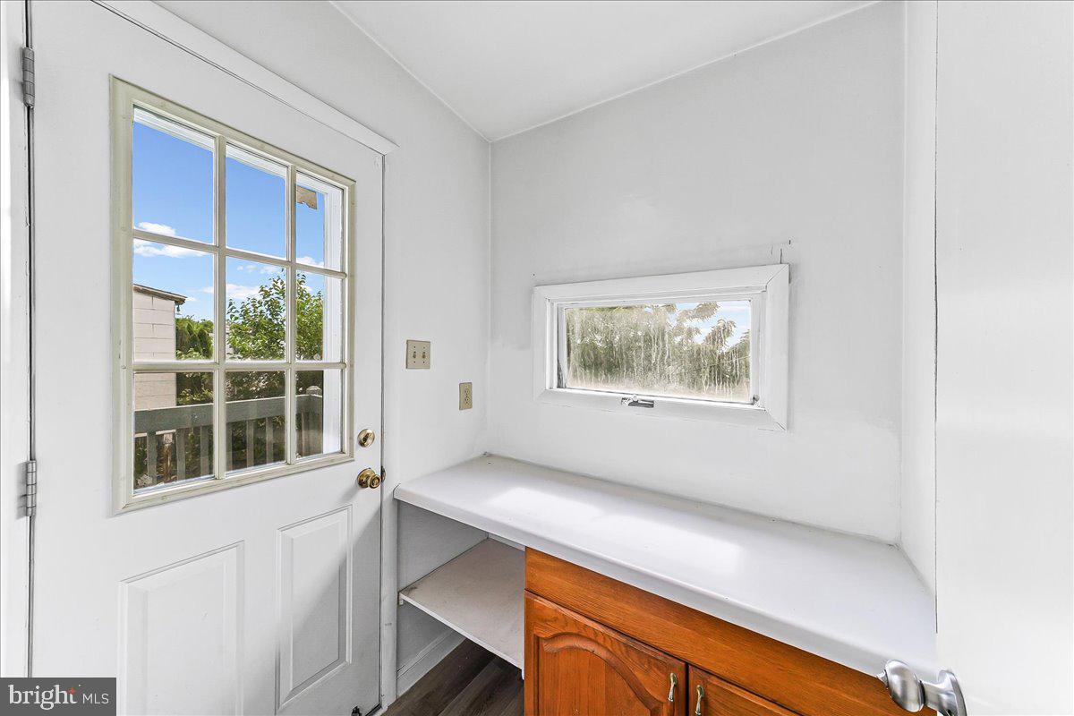 9 Ardsley Rd Property Photo 4