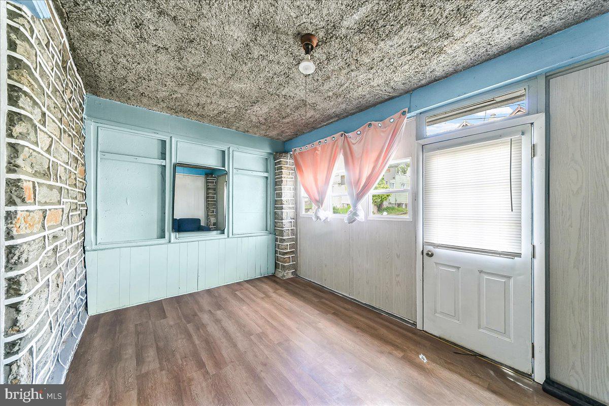 9 Ardsley Rd Property Photo 5