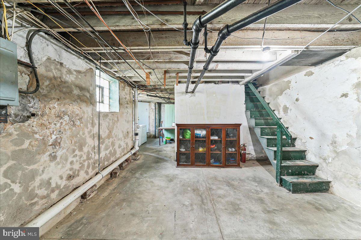 9 Ardsley Rd Property Photo 17