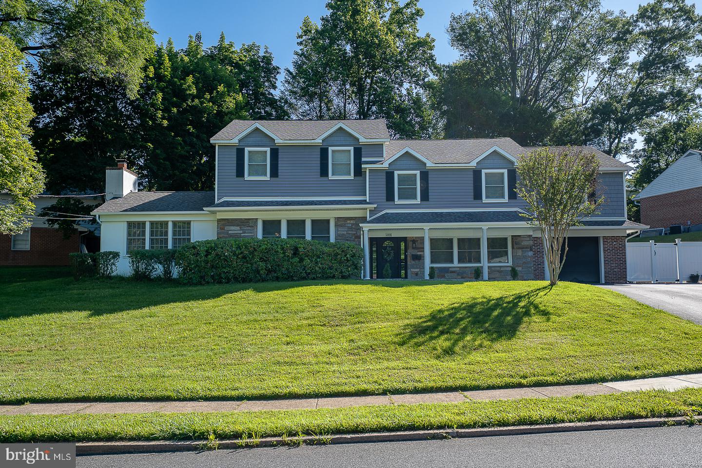 2515 Parke Ln Property Photo 1