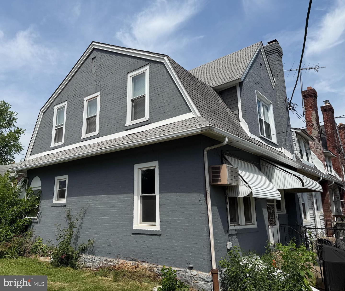 14 Cedar St Property Photo 11