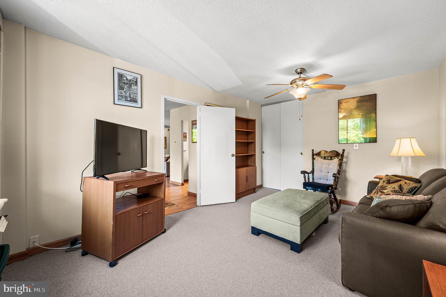 801 Yale Ave #205 Property Photo 11