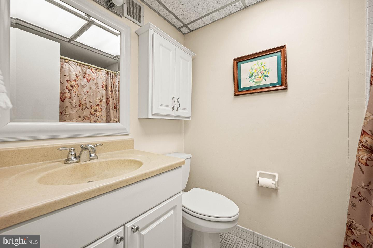 801 Yale Ave #205 Property Photo 15