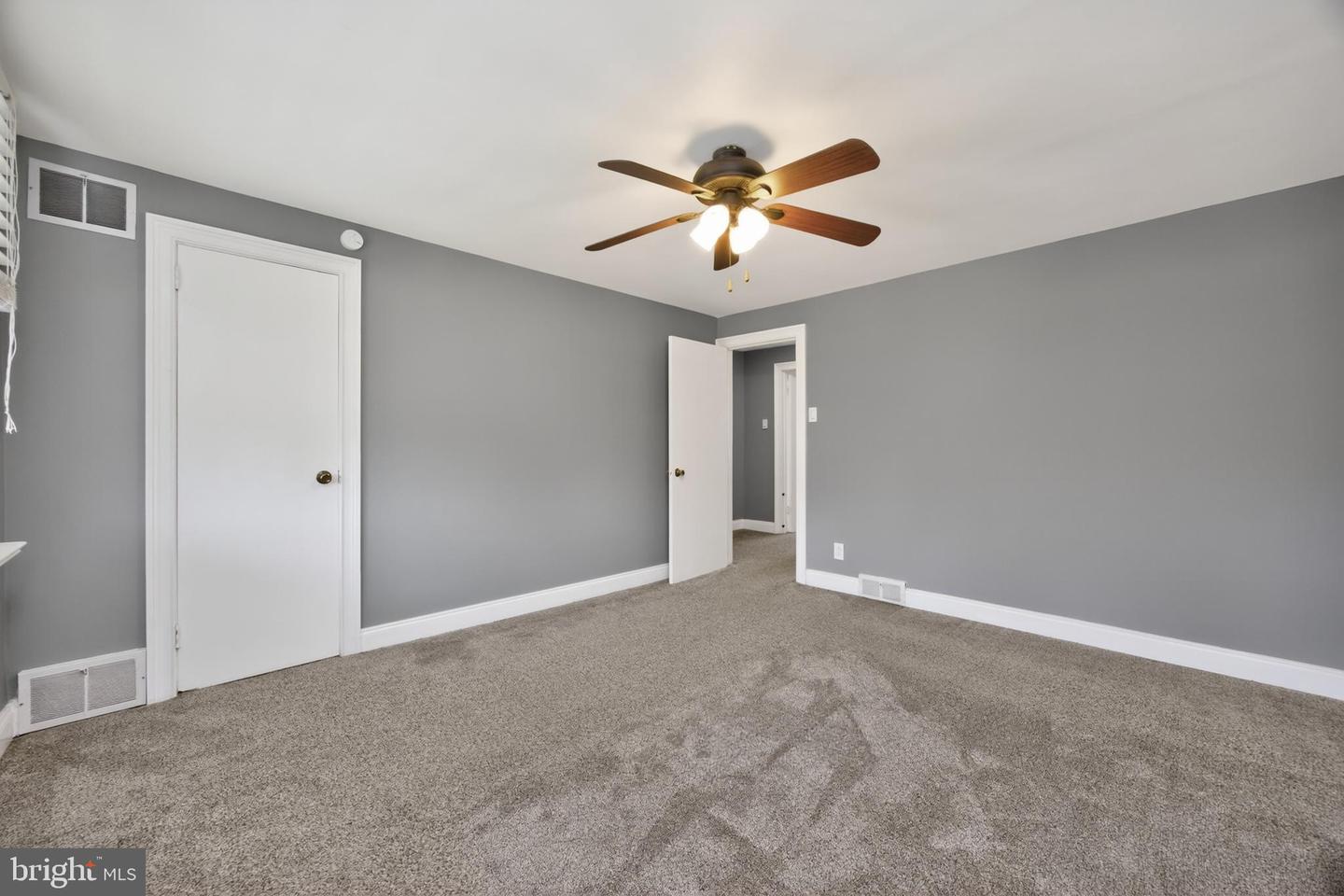 317 Westbrook Dr Property Photo 12