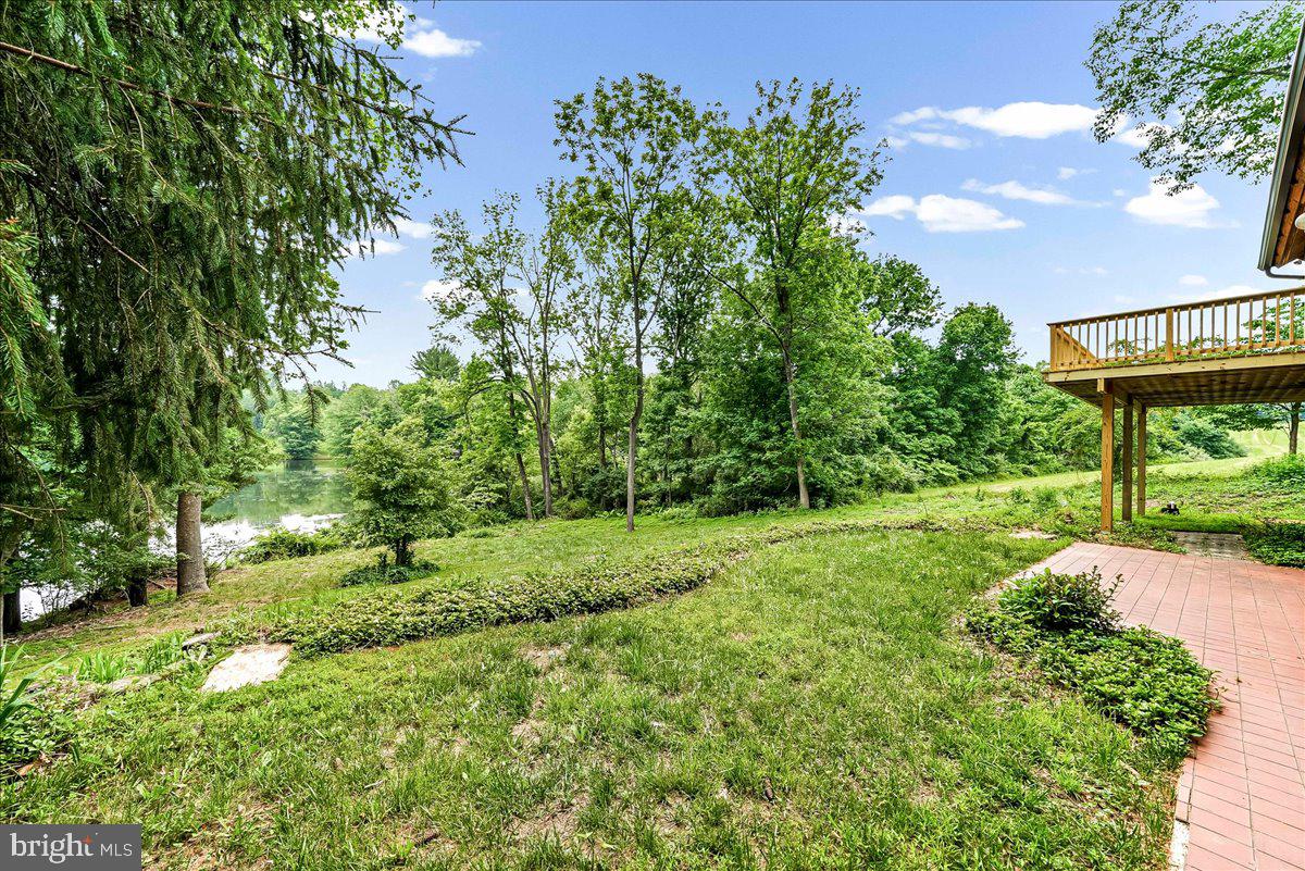 70 Heyburn Rd Property Photo 14