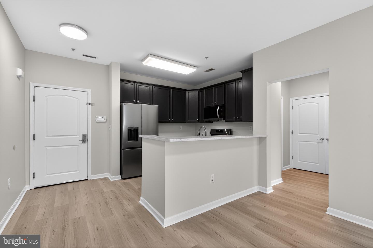 4103 Lydia Hollow Dr #b Property Photo 16