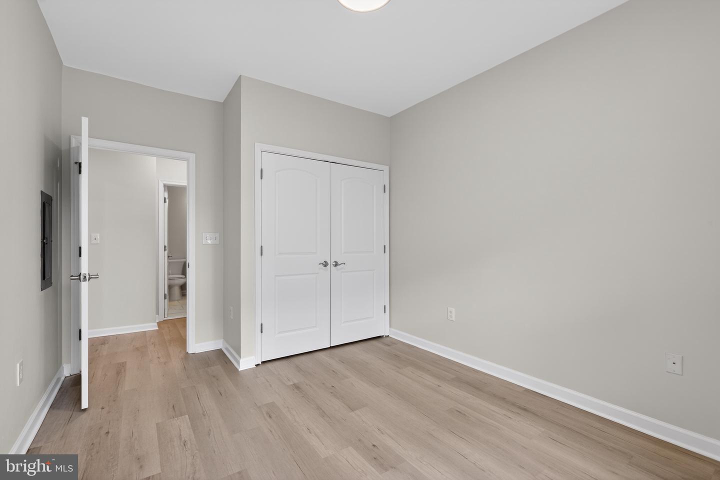 4103 Lydia Hollow Dr #b Property Photo 20