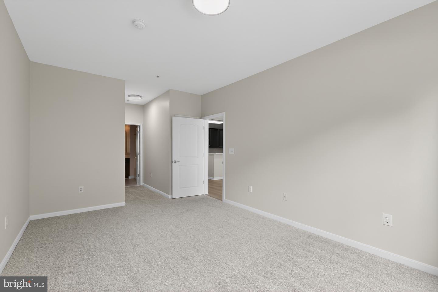 4103 Lydia Hollow Dr #b Property Photo 22
