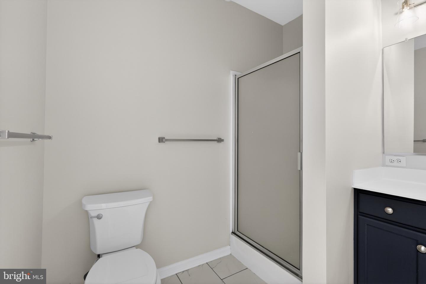 4103 Lydia Hollow Dr #b Property Photo 24