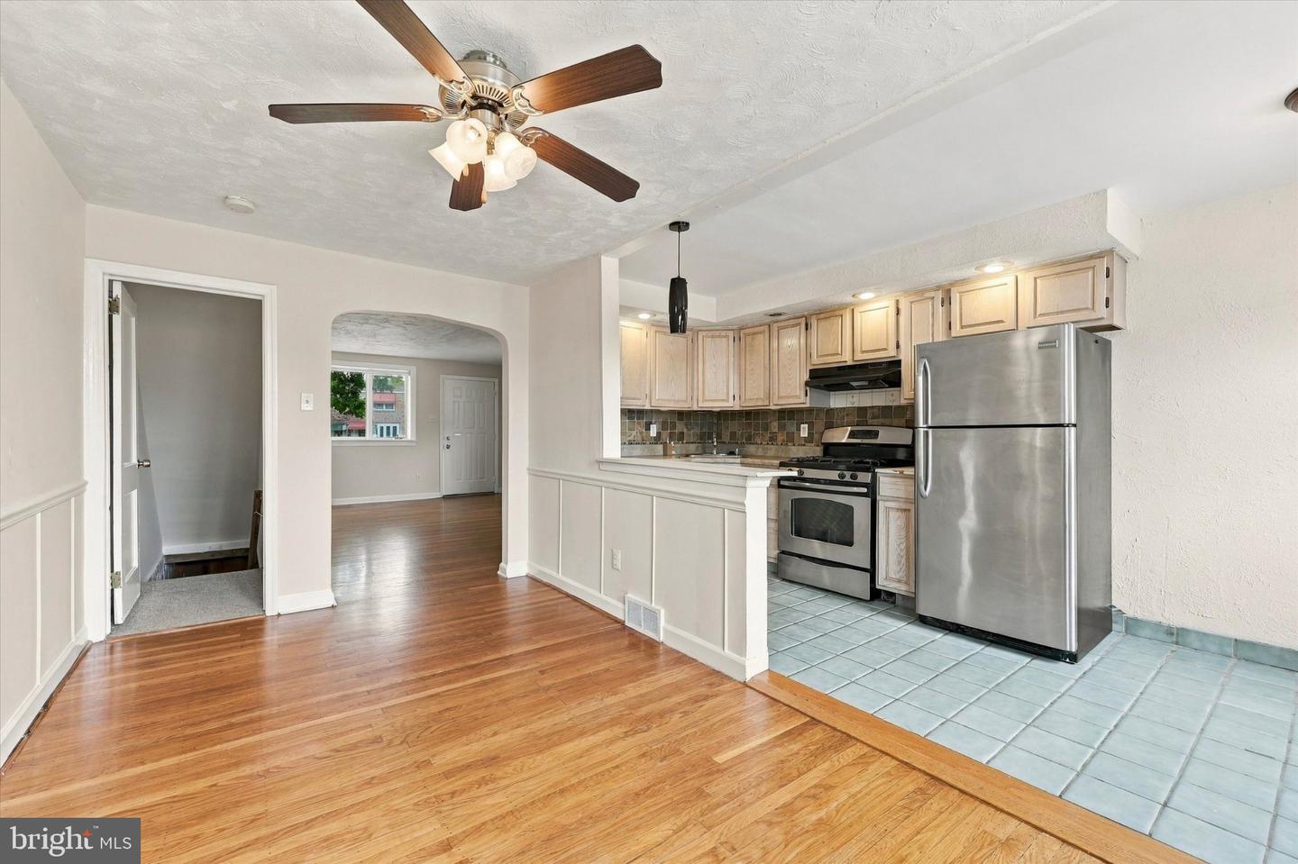 338 S Stratford Rd Property Photo 8