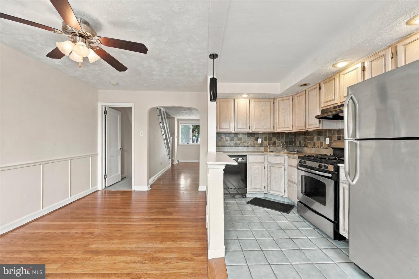 338 S Stratford Rd Property Photo 11