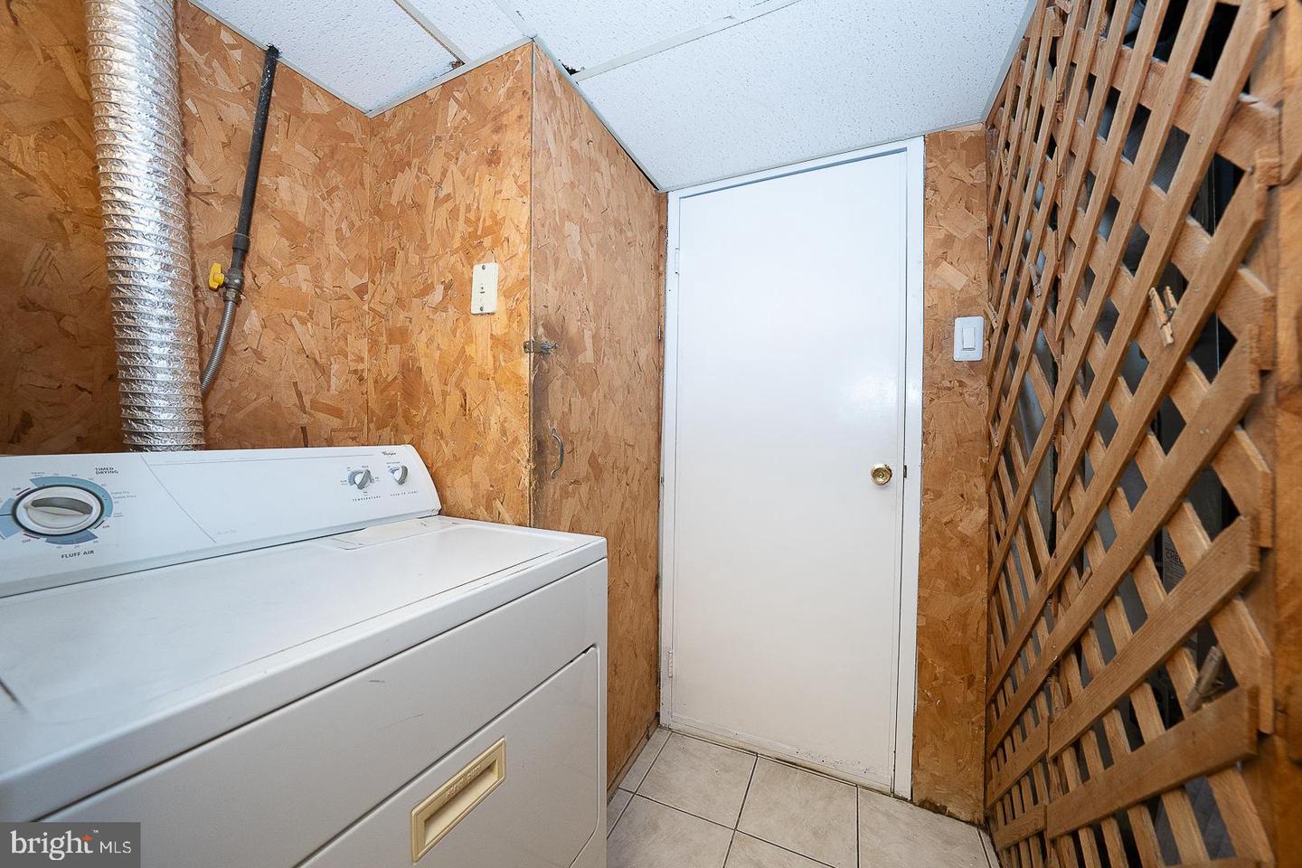 324 Warren Blvd Property Photo 65