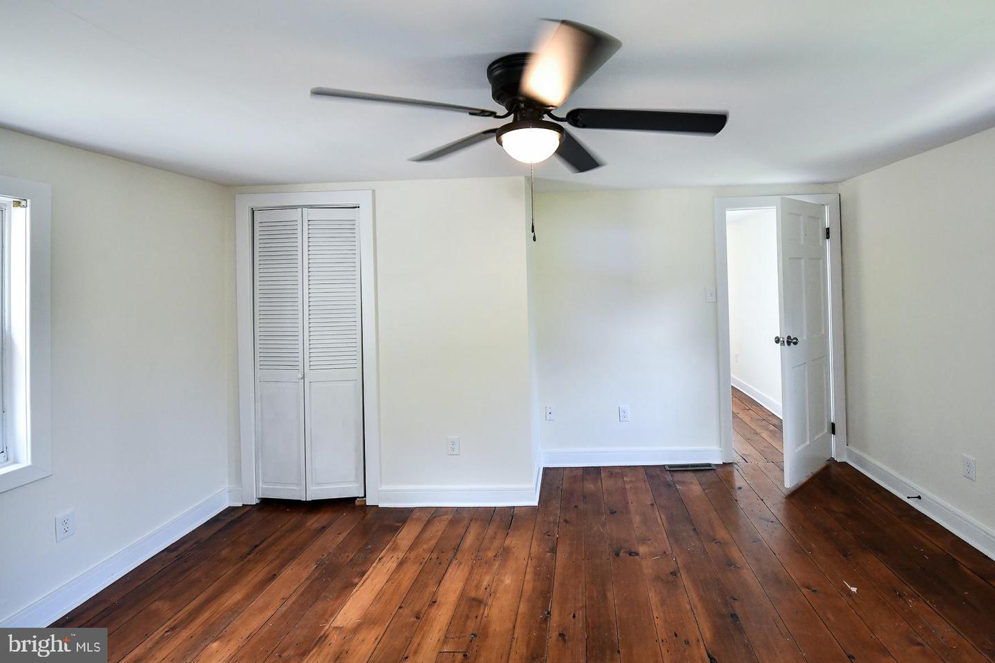 7 Helluva Hill Ln Property Photo 10