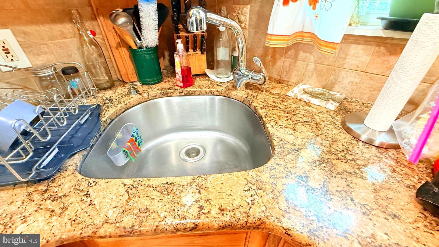 238 Wynnewood Ave Property Photo 17