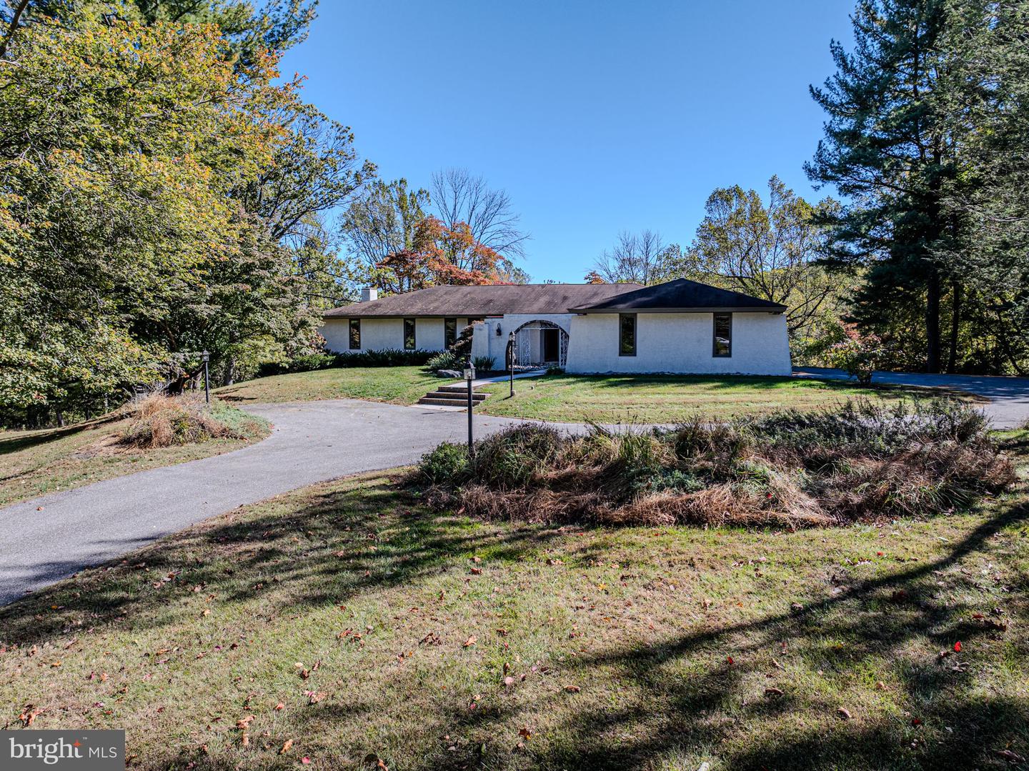 6 Southview Path Property Photo 13