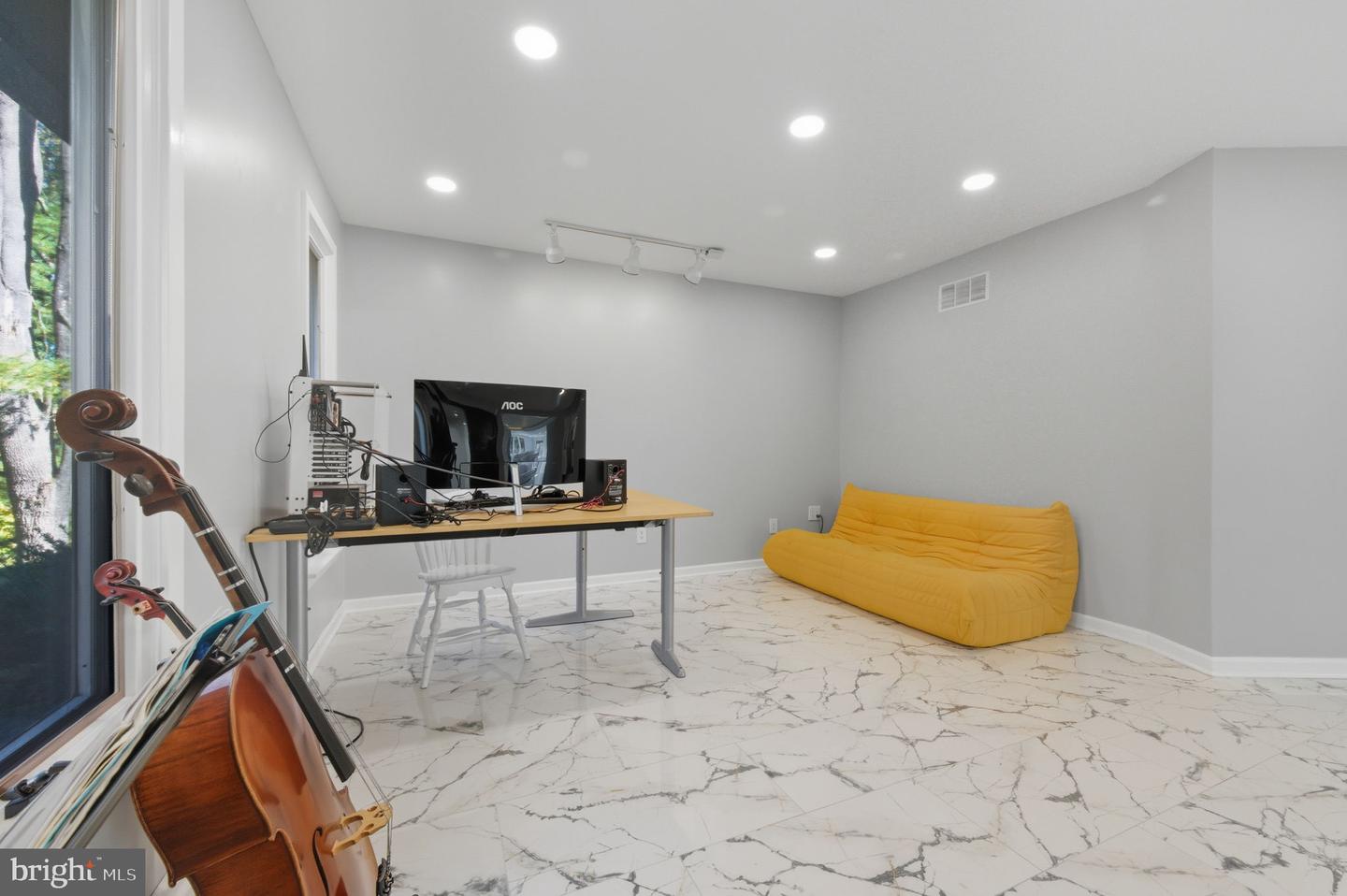 6 Southview Path Property Photo 23