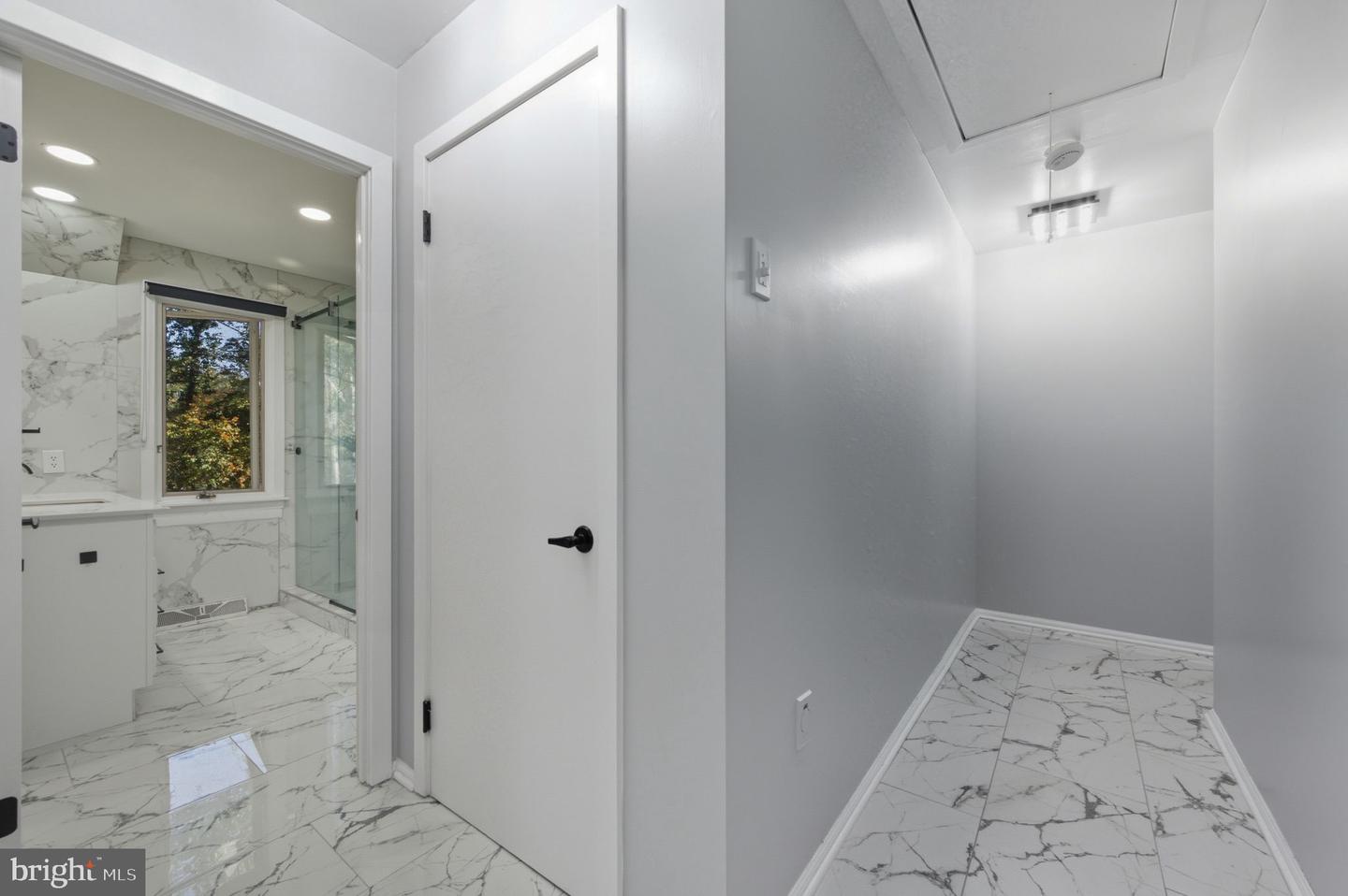 6 Southview Path Property Photo 48