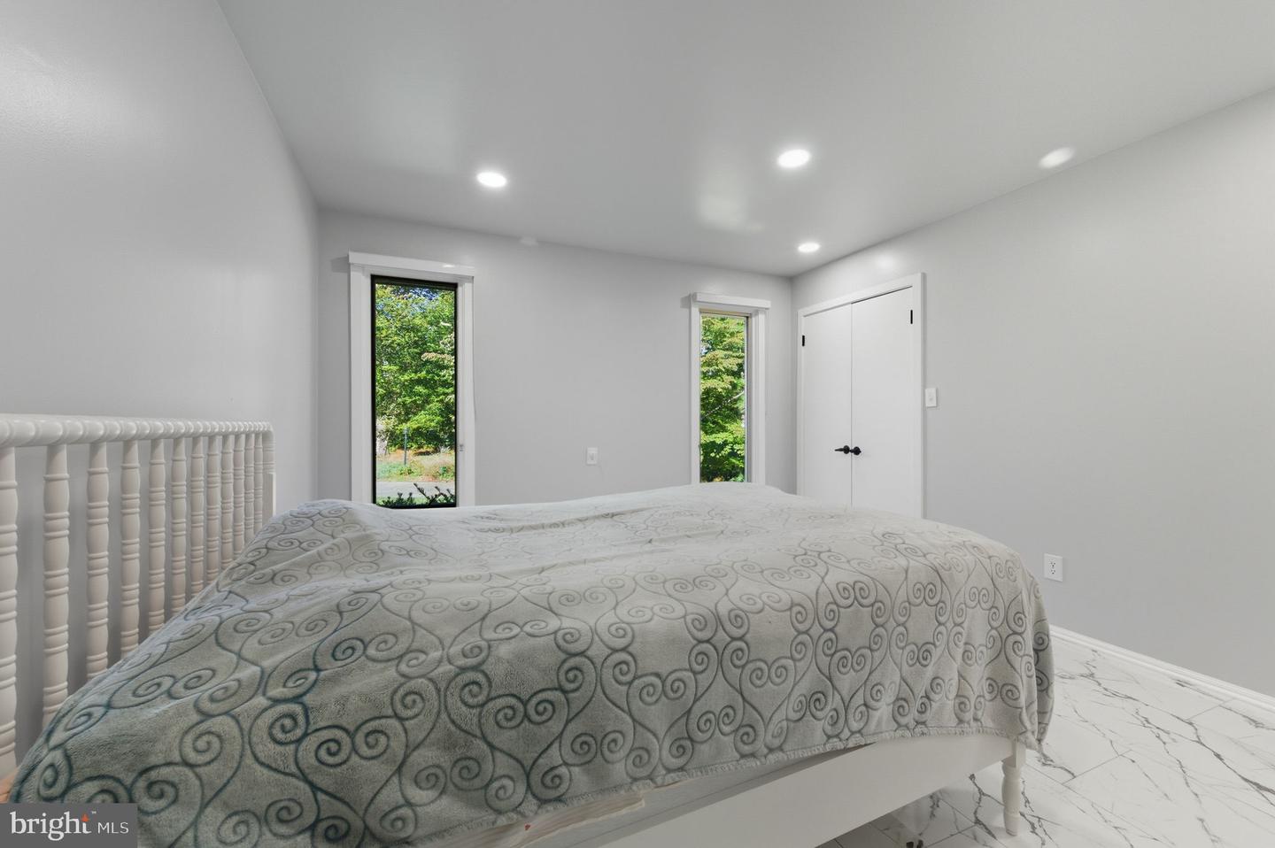 6 Southview Path Property Photo 56