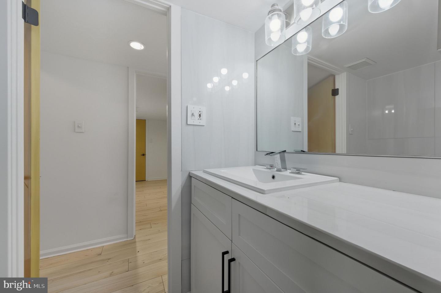 6 Southview Path Property Photo 66