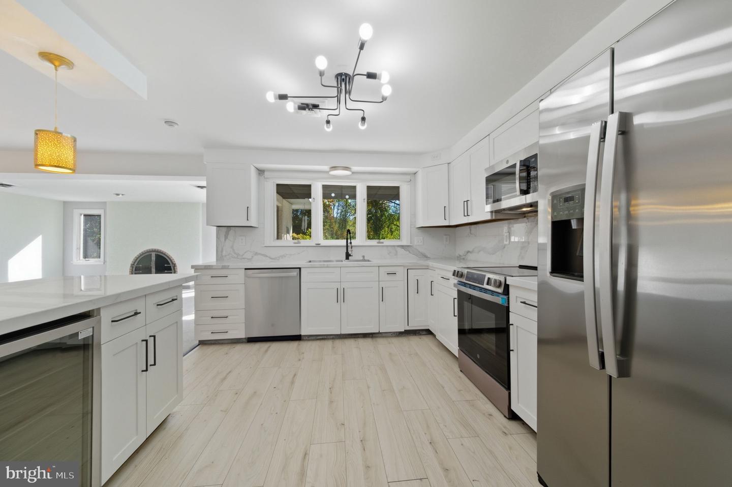 6 Southview Path Property Photo 68