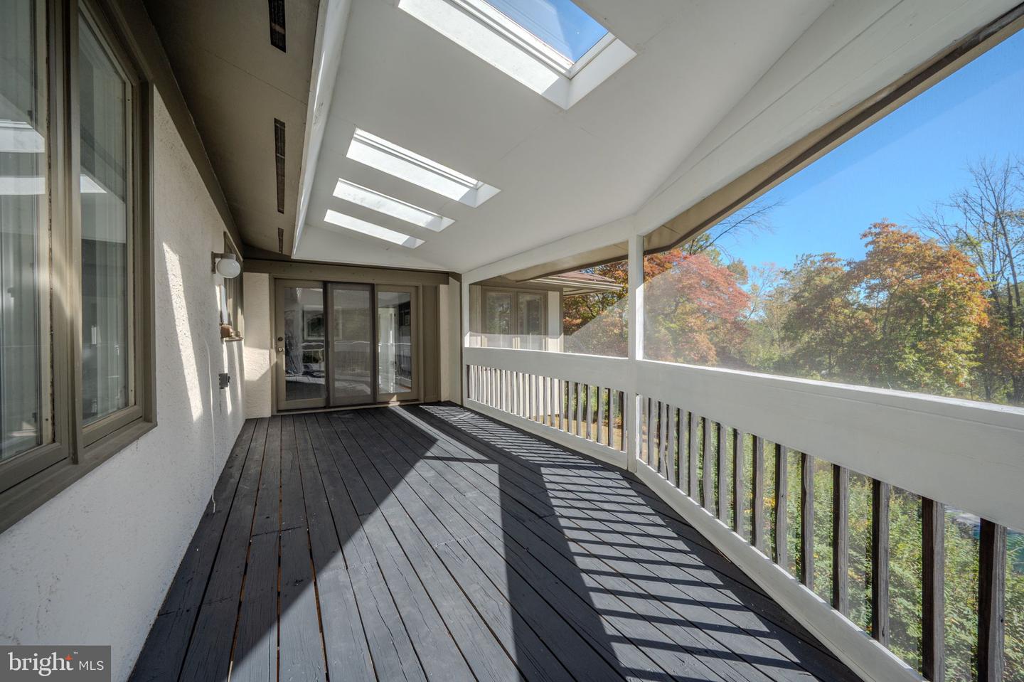 6 Southview Path Property Photo 86