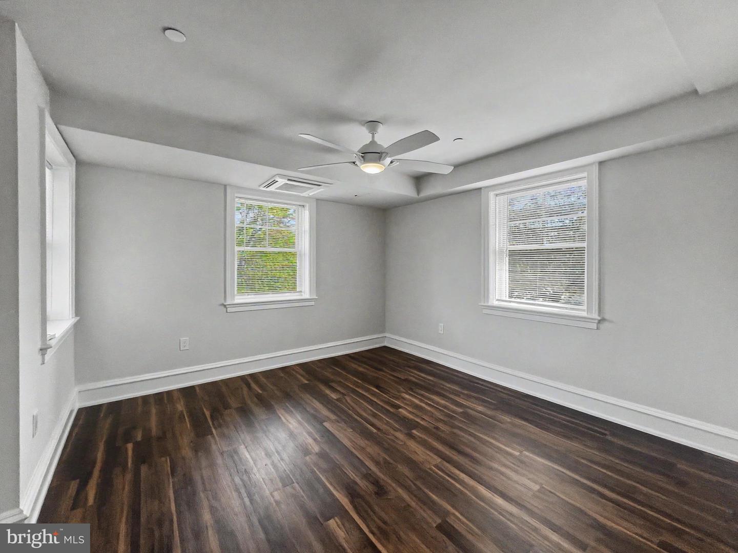 1 Pennsylvania Ave #2 Property Photo 4