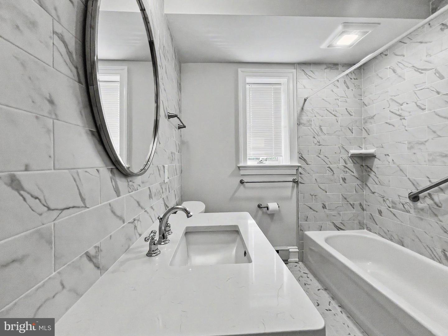 1 Pennsylvania Ave #2 Property Photo 6