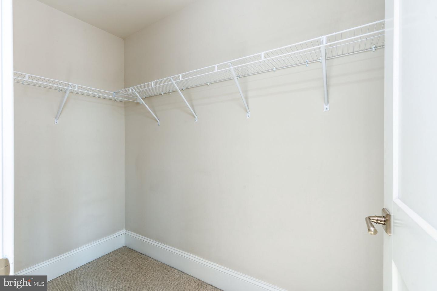 206 N Aberdeen Ave #d Property Photo 23