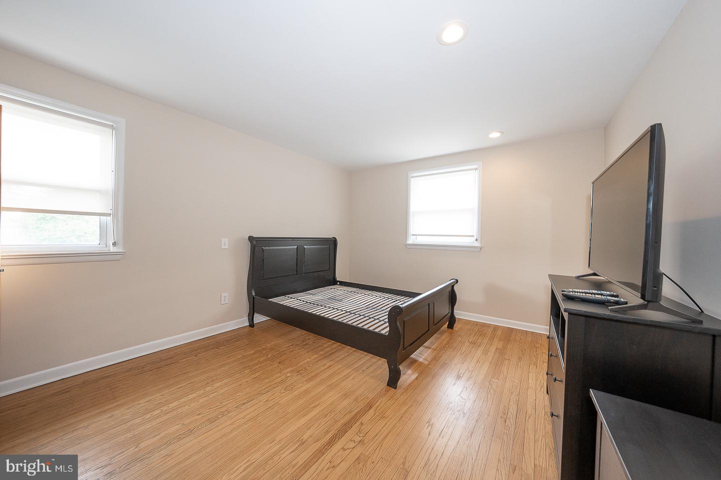 20 Fairview Rd Property Photo 23