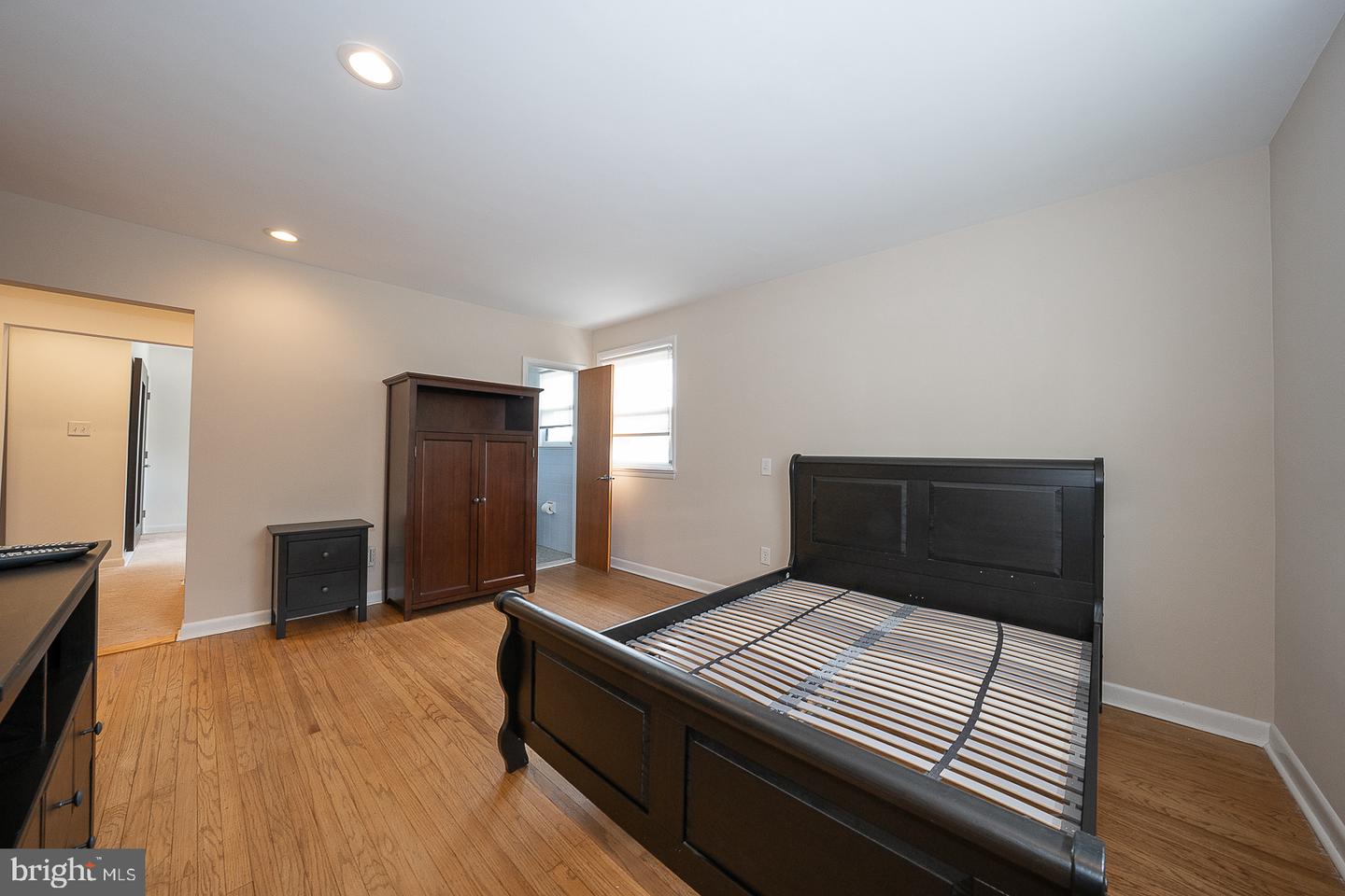 20 Fairview Rd Property Photo 24