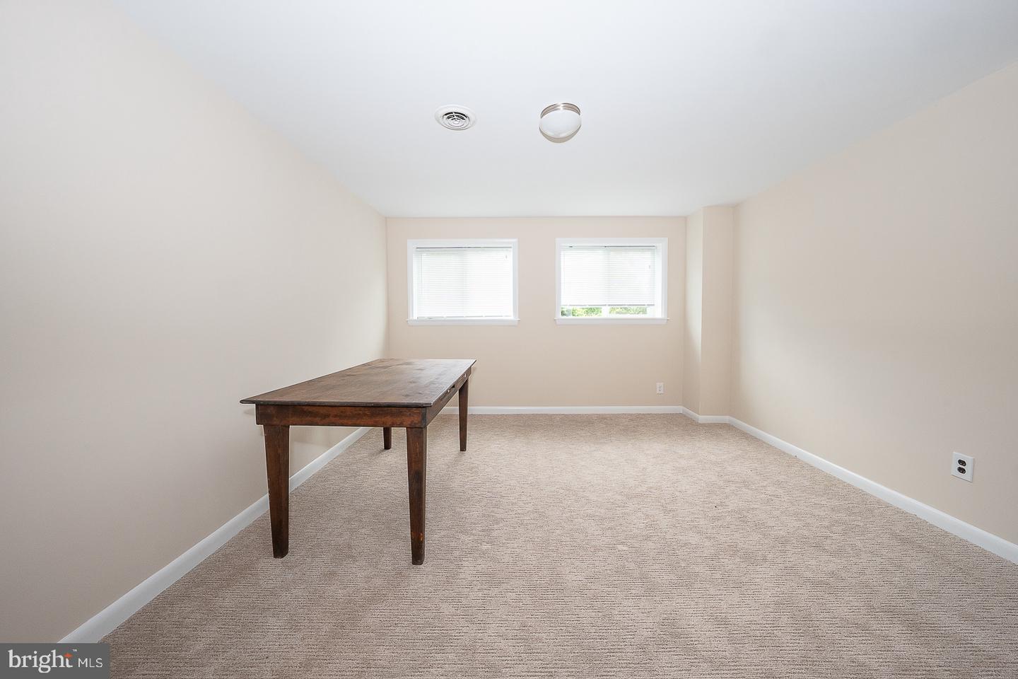 20 Fairview Rd Property Photo 38