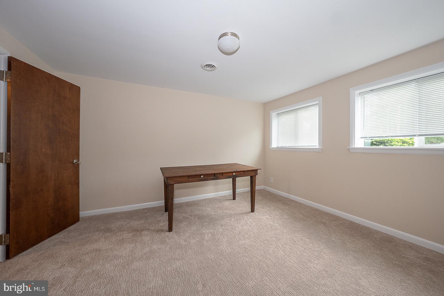 20 Fairview Rd Property Photo 39