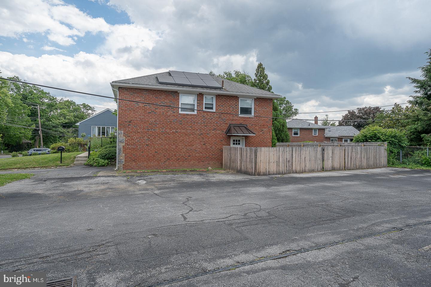 20 Fairview Rd Property Photo 57