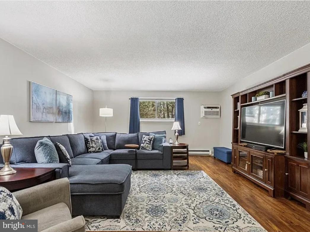 400 Glendale Rd #b13 Property Photo 4