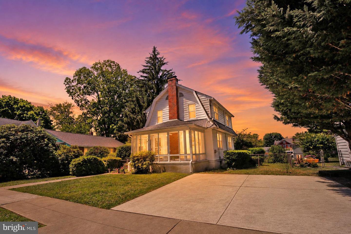 1224 PROSPECT AVE