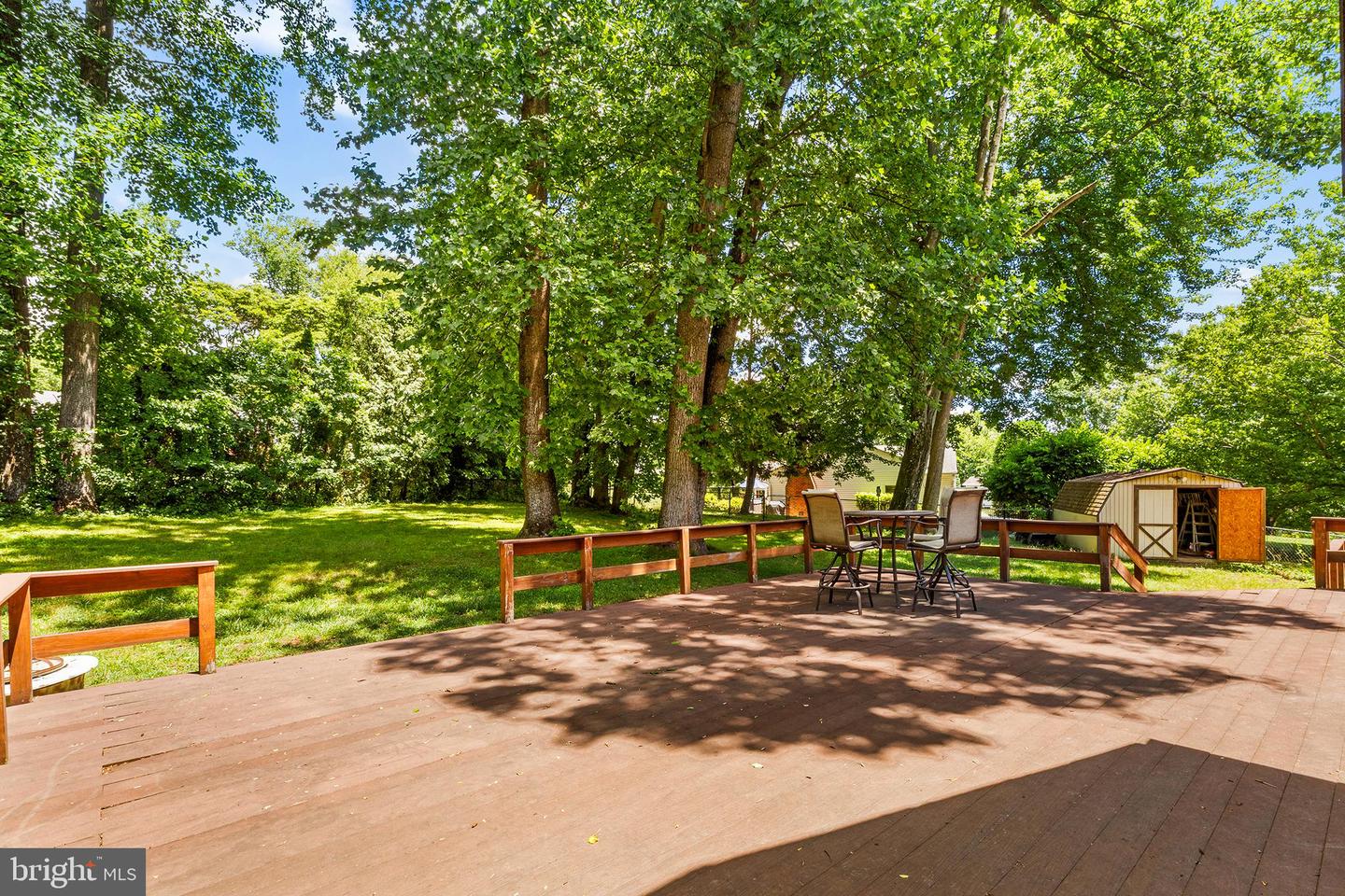 2 Fox Run Property Photo 39
