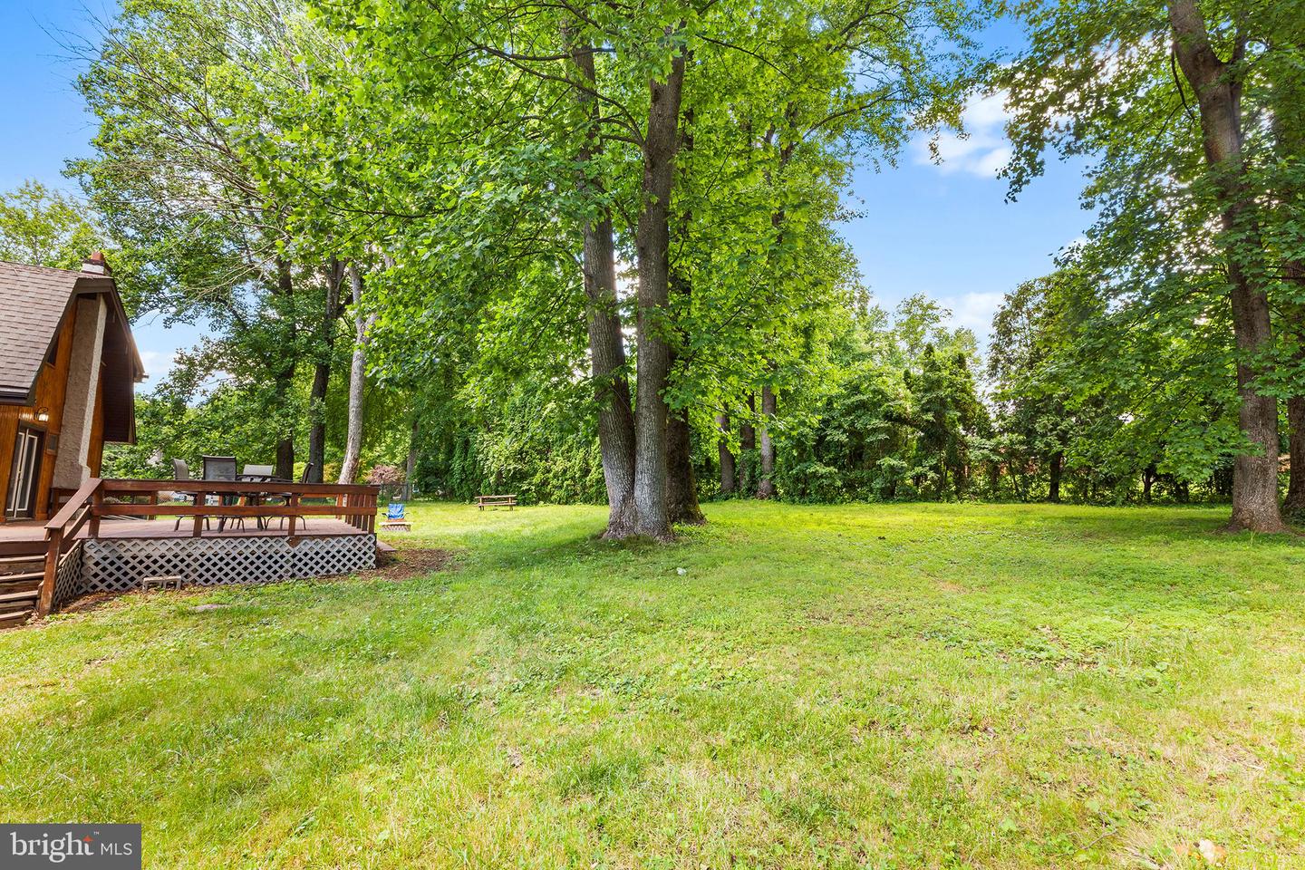2 Fox Run Property Photo 41