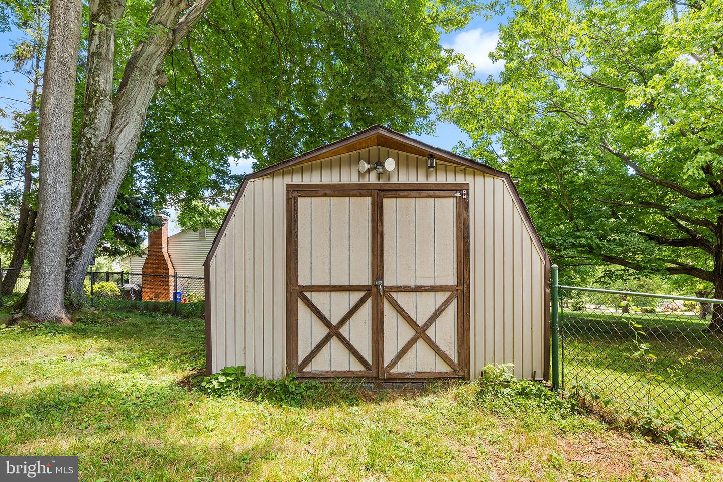 2 Fox Run Property Photo 45