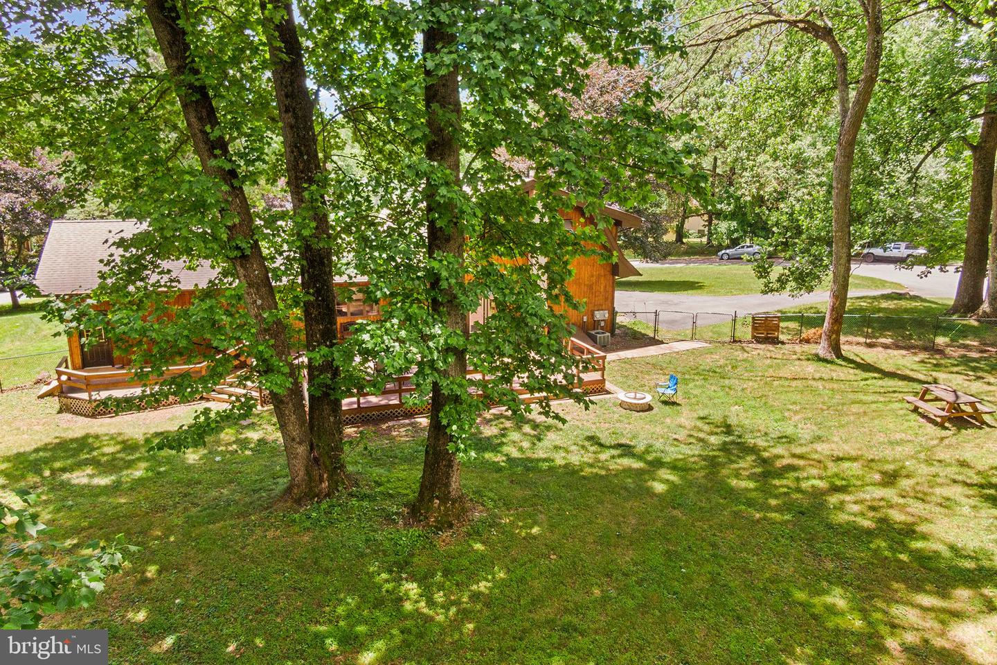 2 Fox Run Property Photo 53