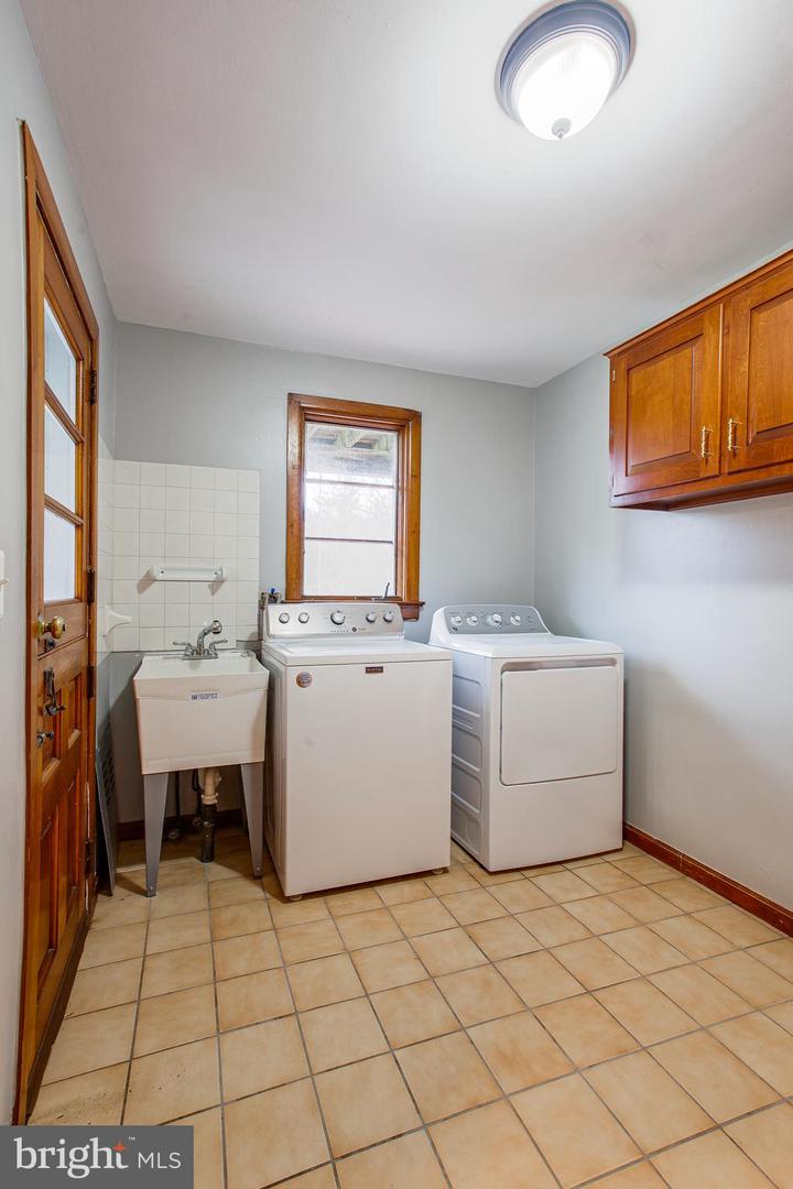 937 Palmers Mill Rd Property Photo 18