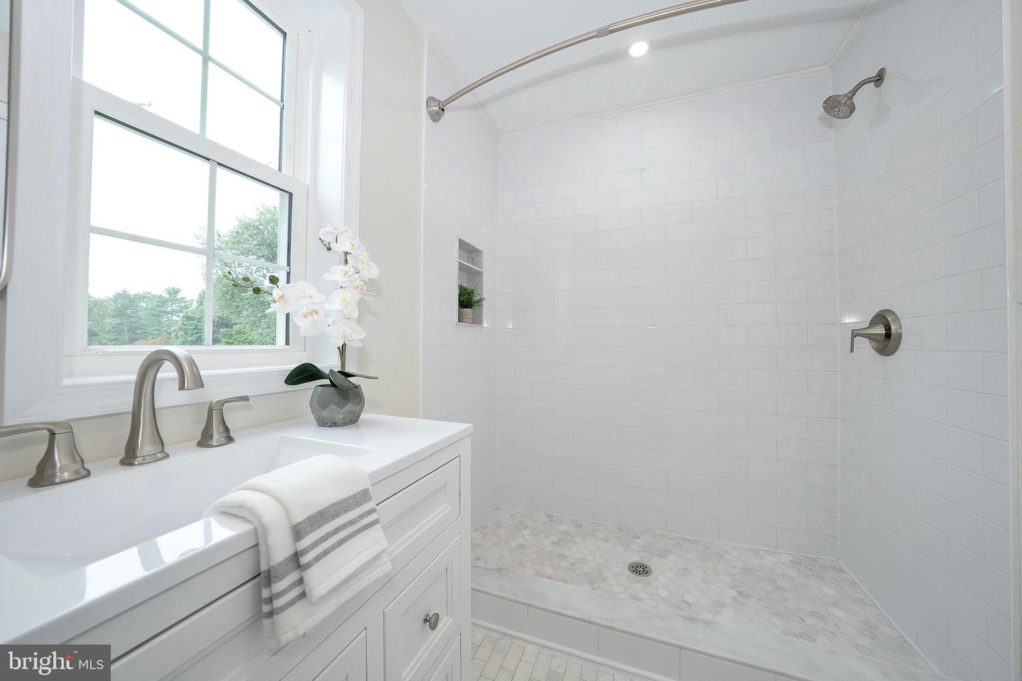 2842 Haverford Rd Property Photo 33