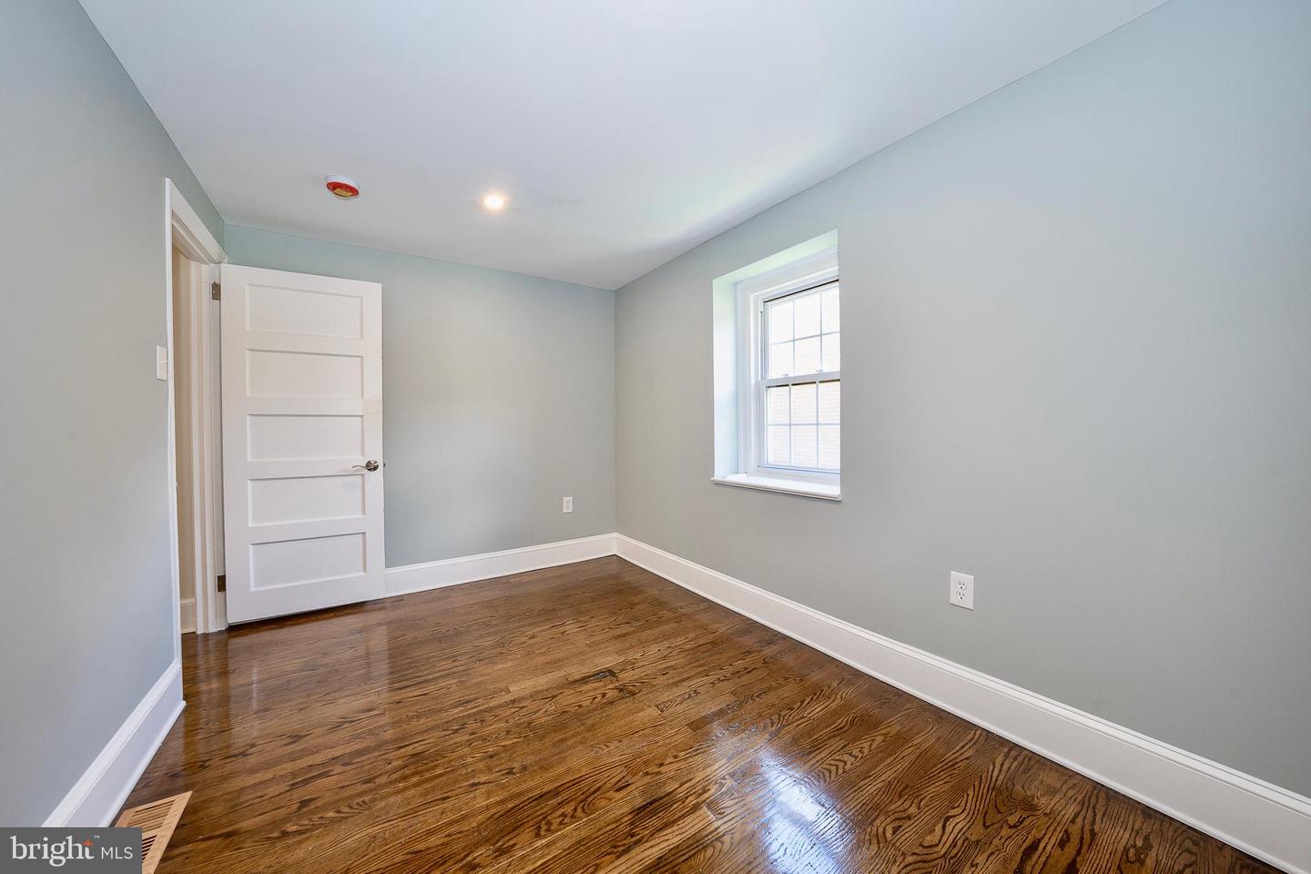 2842 Haverford Rd Property Photo 39