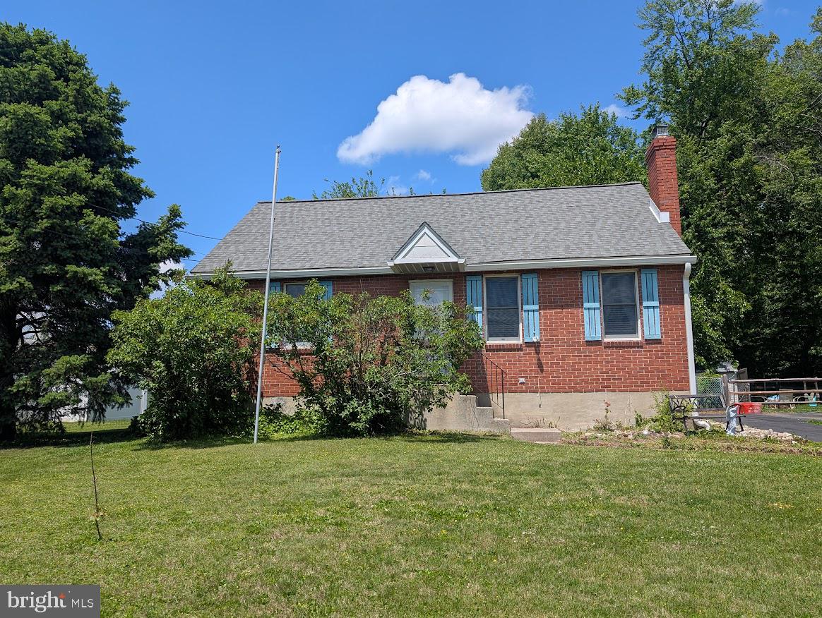 1129 Providence Rd Property Photo 1
