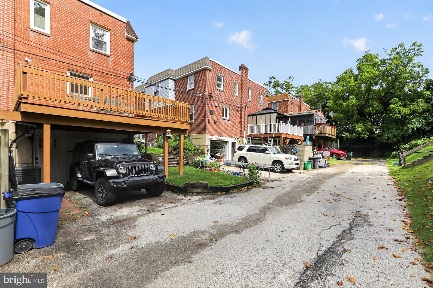 611 N Jackson St Property Photo 42