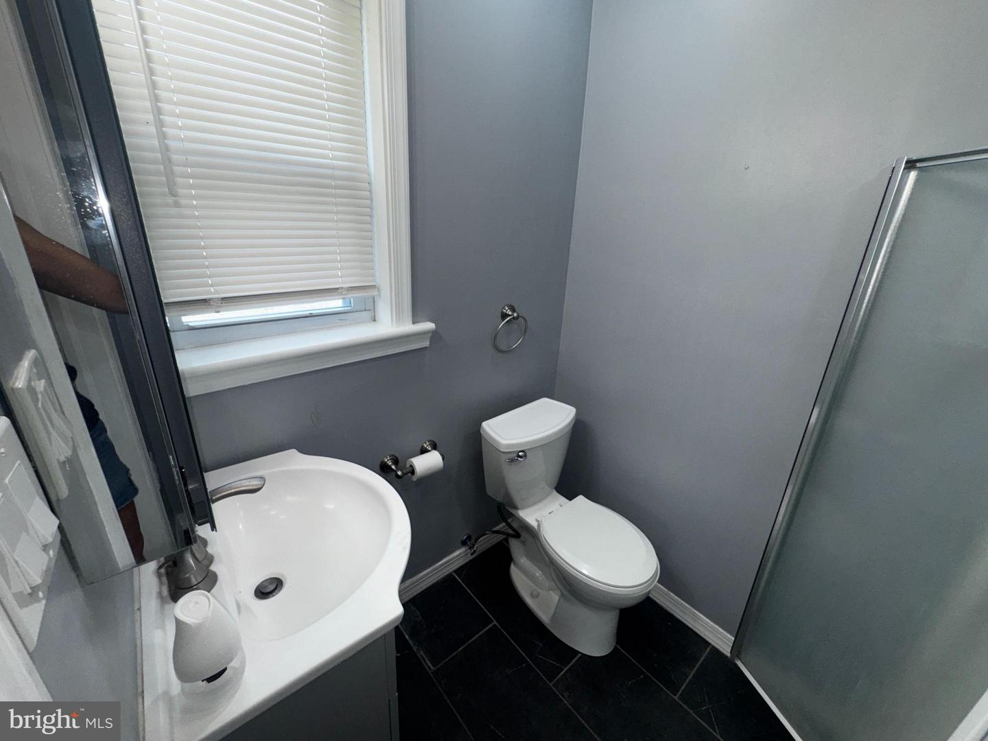 700 Lloyd St Property Photo 16