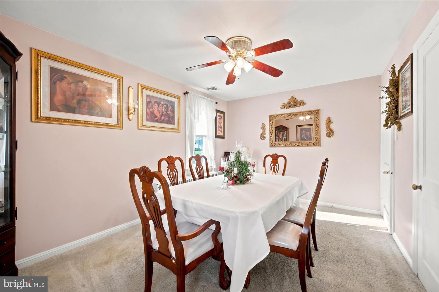 210 Walnut Rd Property Photo 8