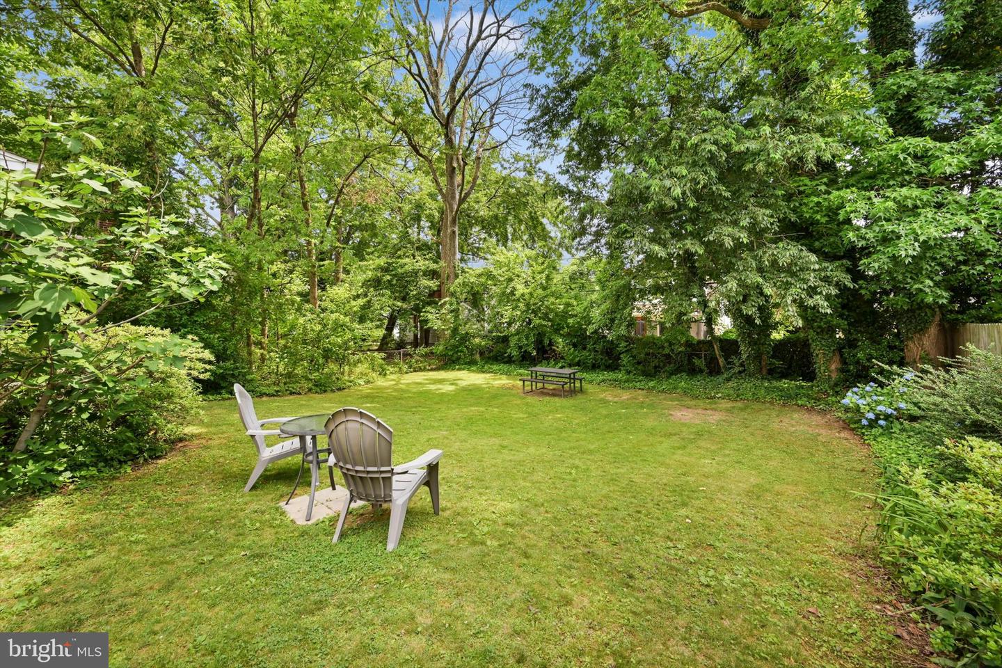 2420 Franklin Ave Property Photo 30