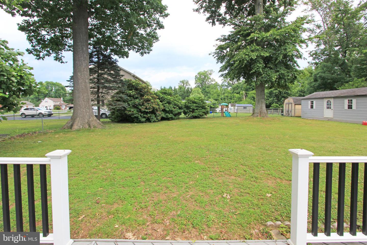 929 Cherry Tree Rd Property Photo 25
