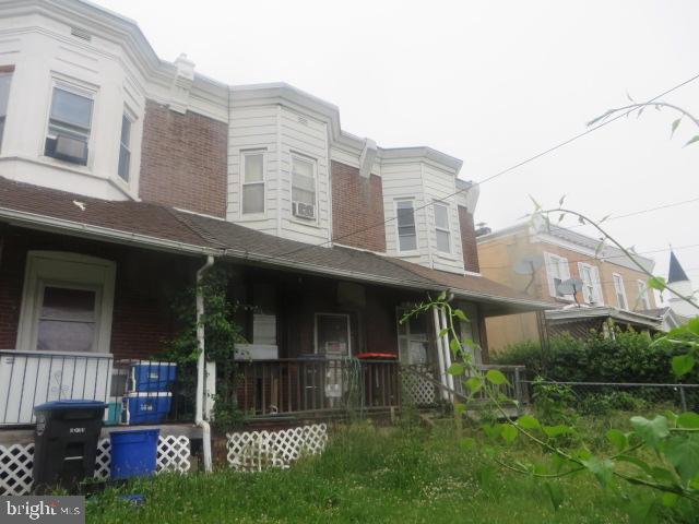 2904 W 9TH ST Property Photo 1